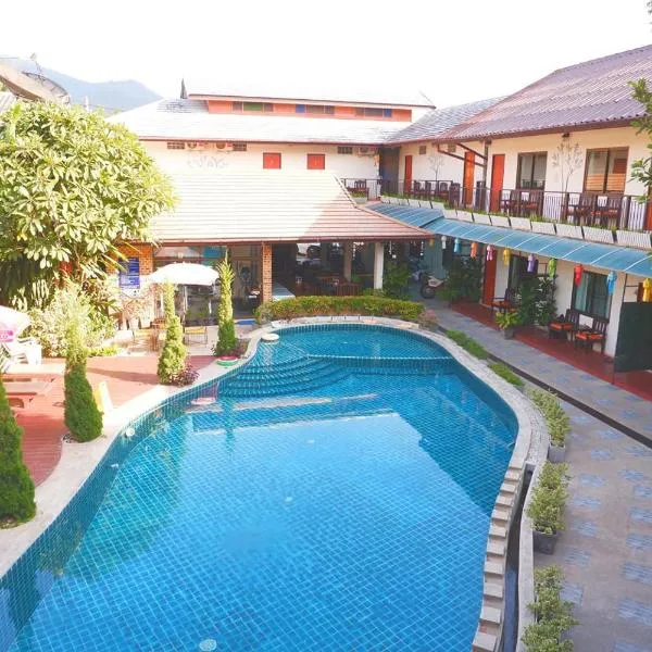 Medio De Pai, hotel en Ban Tha Pai
