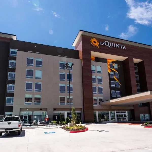 La Quinta by Wyndham Oklahoma City Airport, hotel in Oklahoma City