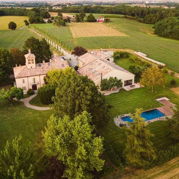 Case Zucchi Bioagriturismo, ξενοδοχείο σε Castelnuovo Fogliani