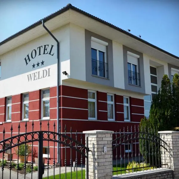 Hotel Weldi, hotel di Győr