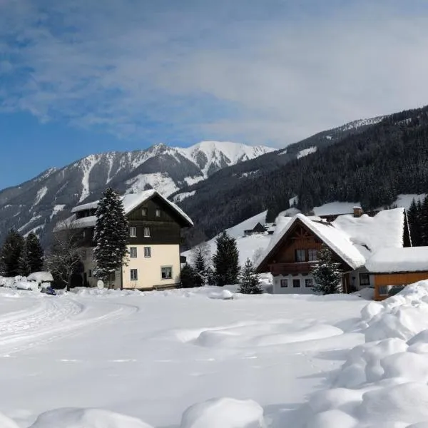 Gasthof zur Gams, hotel v destinaci Donnersbachwald