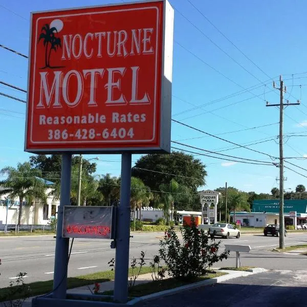 Nocturne Motel, hotell i New Smyrna Beach