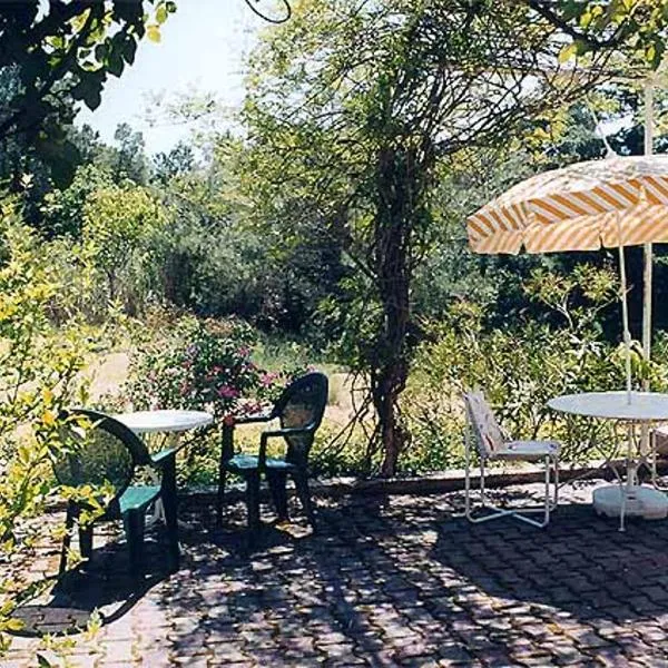 Haus Zypresse, hôtel à Saint-Saturnin-lès-Apt