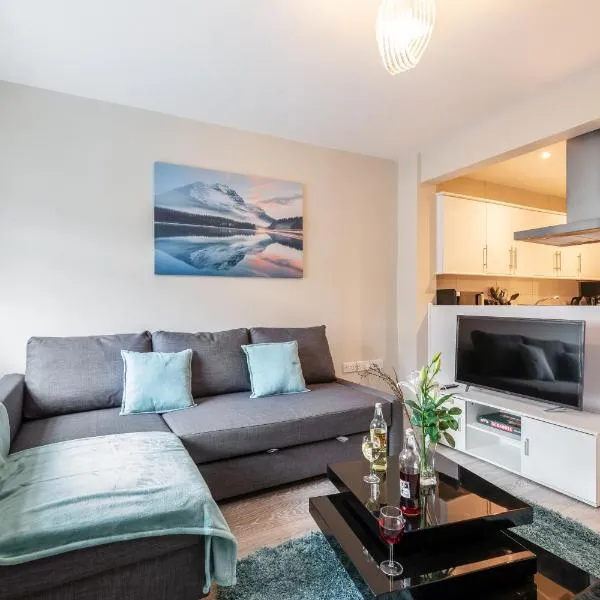 Dartford, Kent - Modern 2Bd 2Bath En-Suite Bungalow M25 Bluewater、ダートフォードのホテル