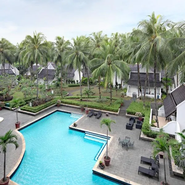 Aryaduta Lippo Village, hotelli kohteessa Tangerang