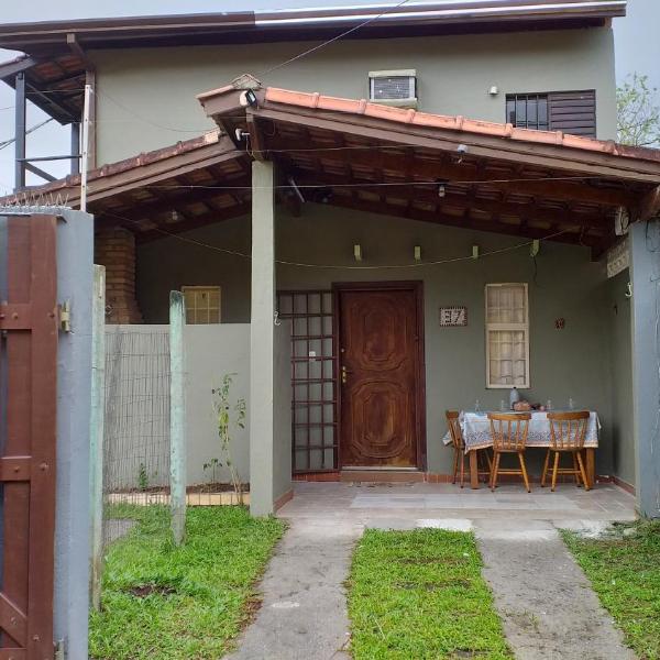 CHALÉ EM MARESIAS