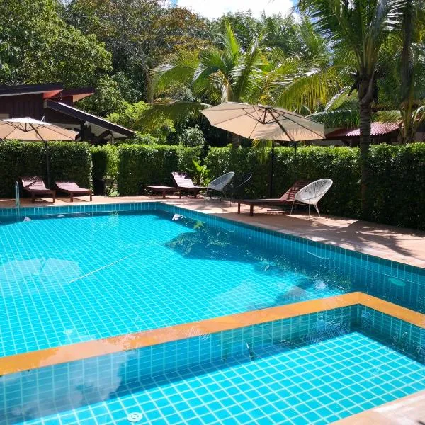 Baan Suan Rim Klong Resort, hotel in Ko Lanta