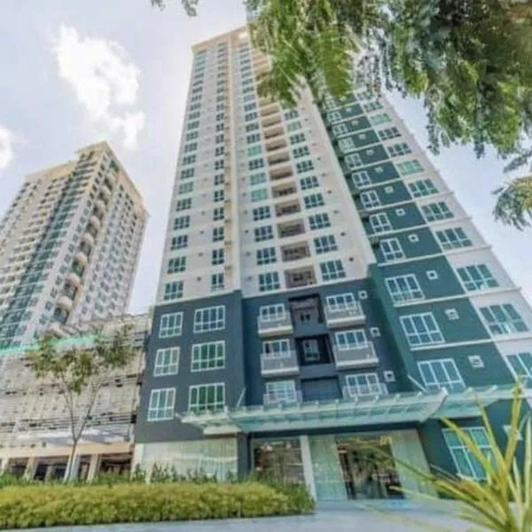 Abreeza Place Tower1 by Chriza, hotel u gradu Davao Siti
