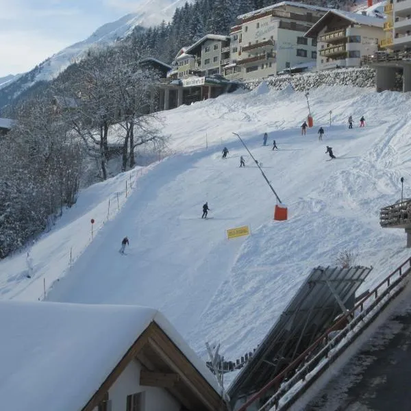Haus Arosa, hotel in Kappl