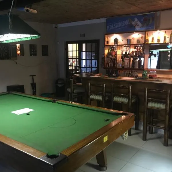 Robert's Place Paarl, hotel en Paarl