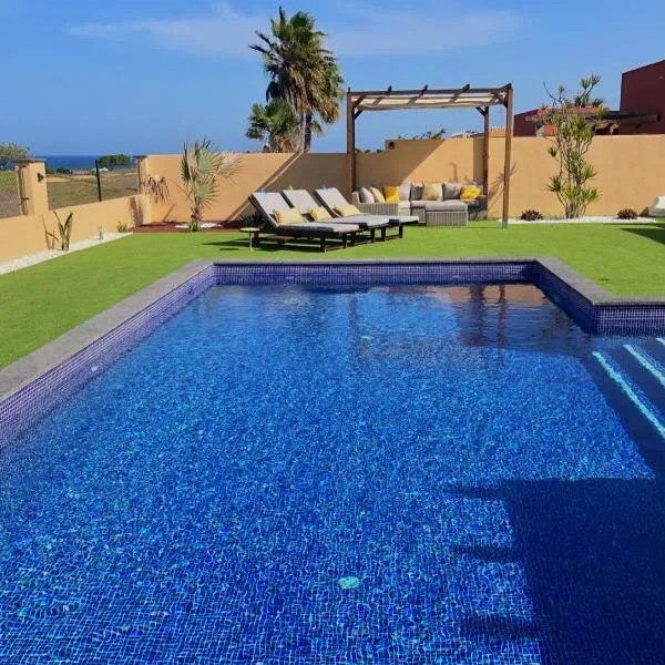 Villa Aura, Hotel in Costa de Antigua