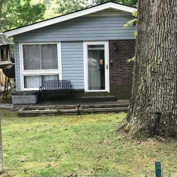 블랙 마운틴에 위치한 호텔 Our Home, Your Home