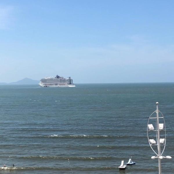 FRENTE MAR PÉ NA AREIA, na Av Atlântica