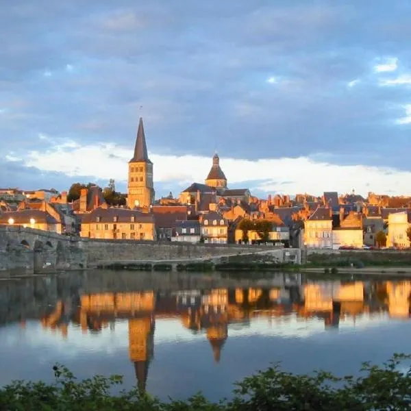 Maison de la Loire, hotell sihtkohas La Charité-sur-Loire