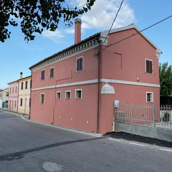 B&B La Grancia, hotel v destinaci Chiaravalle