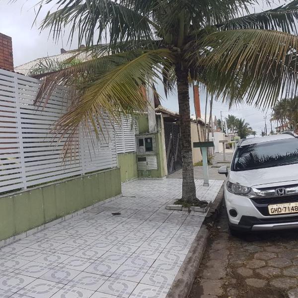Casa aBeira Mar 200 metros da praia Peruíbe