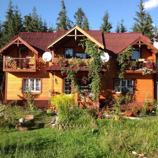 Cottage 12 Months, hotel di Vorokhta