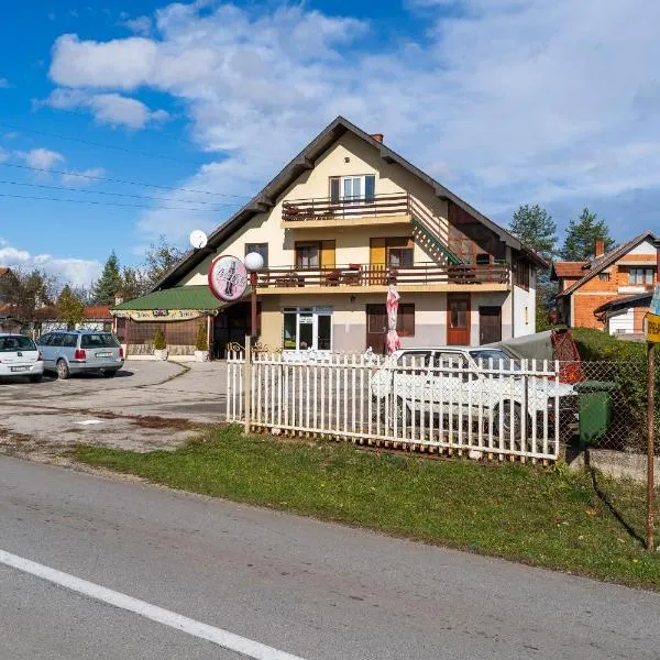 Guest house Padine Zlatibora, hotel in Lazovina