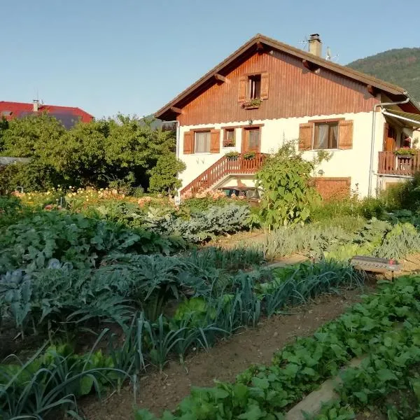 Présilly에 위치한 호텔 Chambre dans Maison Campagnarde