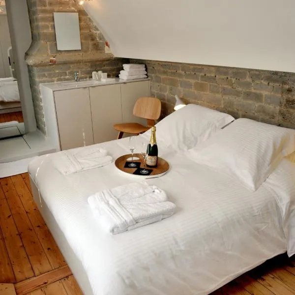 Guesthouse Bernardin, hotel v Antverpách