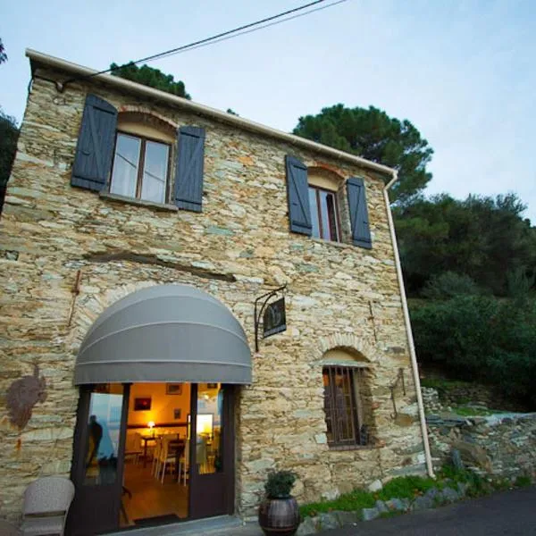L'Auberge du Chat qui Pêche, hotel v destinaci Canari