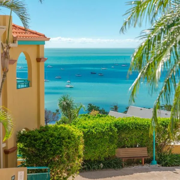 Toscana Village Resort, hotel v destinaci Airlie Beach