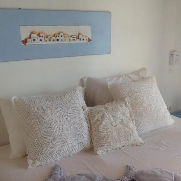 Astra Serifos, hotel en Livadion