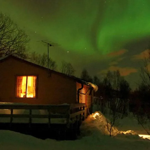 5 person holiday home in Straumsbukta, hotel in Straumsbukta