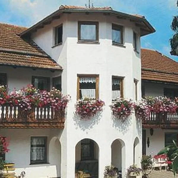 Kieslinger Hilde, hotel v destinaci Arrach
