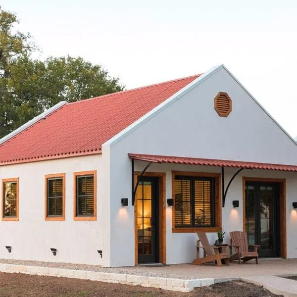 벨미어드에 위치한 호텔 Little Dutch Cabin #1 - 12 min to Magnolia-Baylor