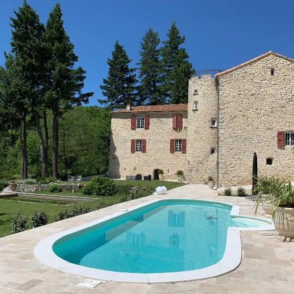 Chateau de la Rode, hotel v destinaci Aumessas