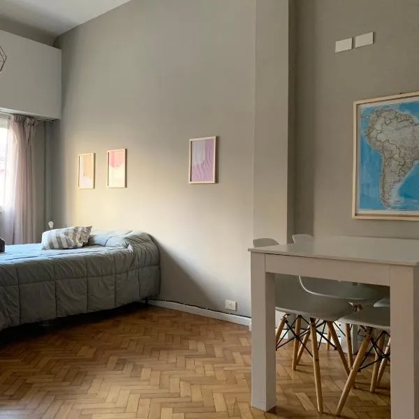 Fantástico estudio en Casco Histórico โรงแรมในบัวโนสไอเรส