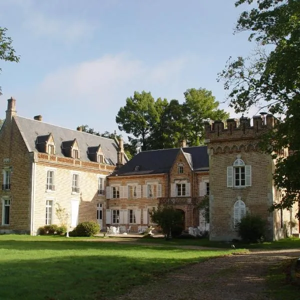 Hostellerie Du Château Les Muids, hotel v destinácii La Ferté-Saint-Aubin