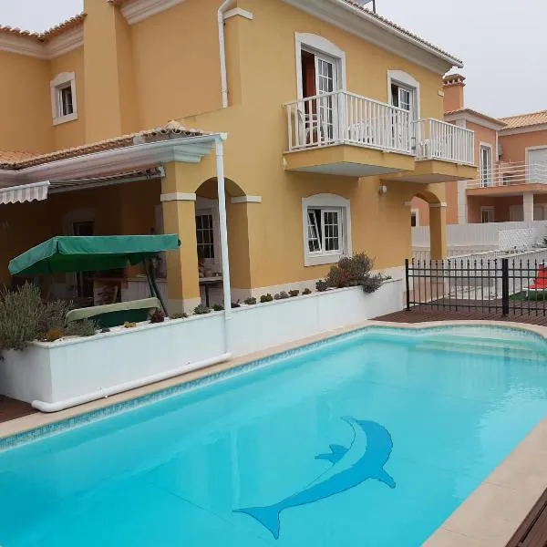 Villa dos Teixos, hotel in Cascais