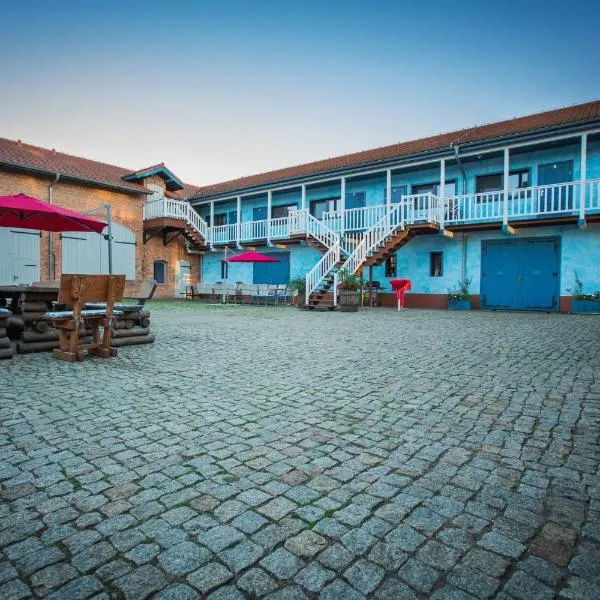 Gutshof Dragefeld, hotel di Krzyż