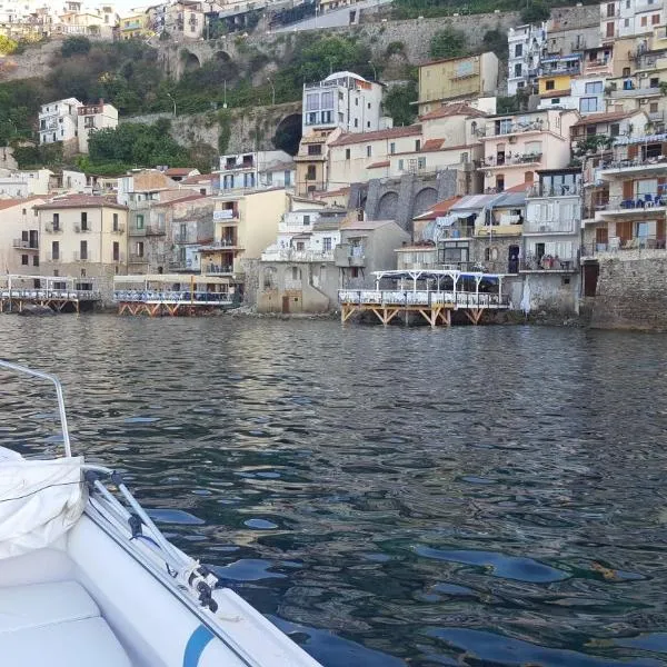 SeaSide rooms, hotel din Scilla