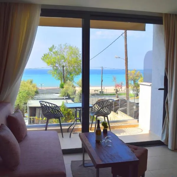 Katrin Luxury Studios, hotel di Nea Moudania