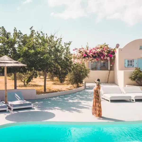 Sienna Eco Resort, hotel in Fira