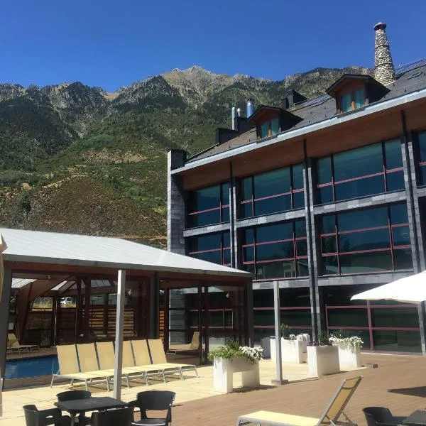 베나스케에 위치한 호텔 SOMMOS Hotel Aneto