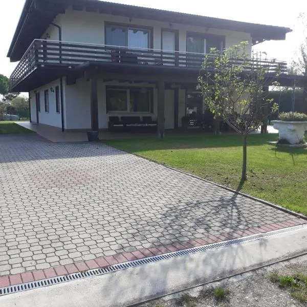 Villamamaeli, hotel na Lidu v Benetkah