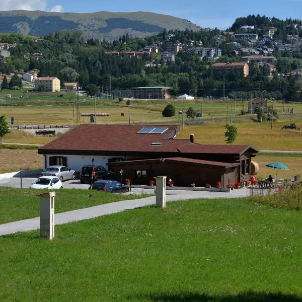 Rifugio Le Chevalier、ロッカラーゾのホテル