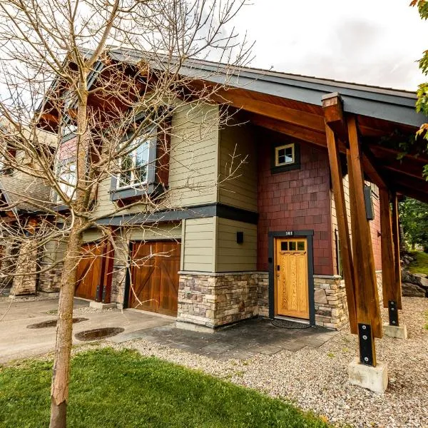 Pinnacle Ridge by StayIn, hotel v destinaci Fernie