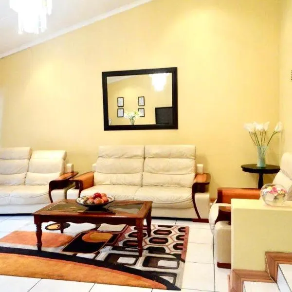 Lilliz Guest House, hotel a Mthatha