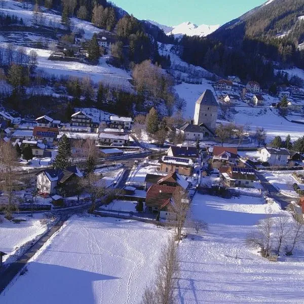 Ferienhaus-Römerthurm, hotel en Winklern bei Oberwölz