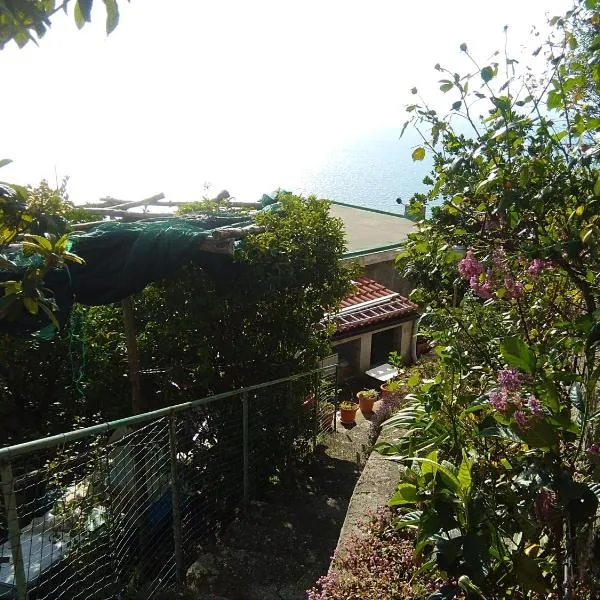 GIARDINO SUL MARE, hótel í Amalfi