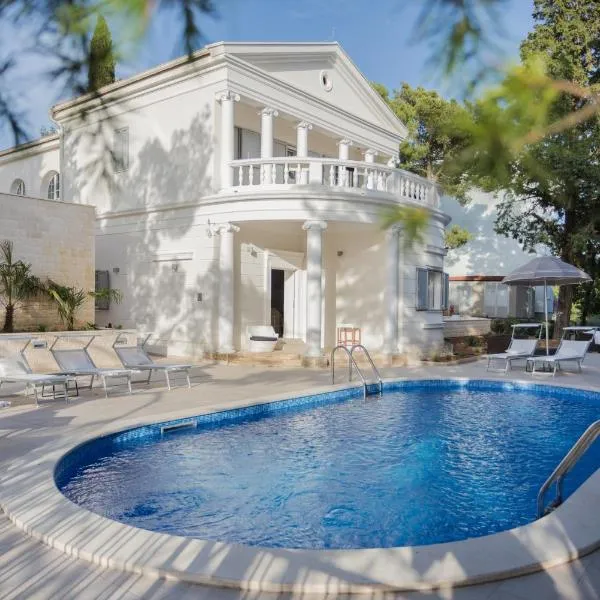 Vila Alta, hotel in Selce
