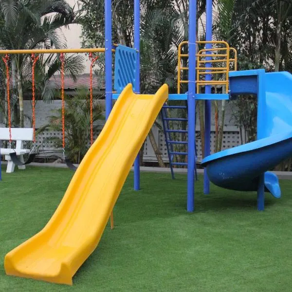 Meritas Adore Resort photo 2