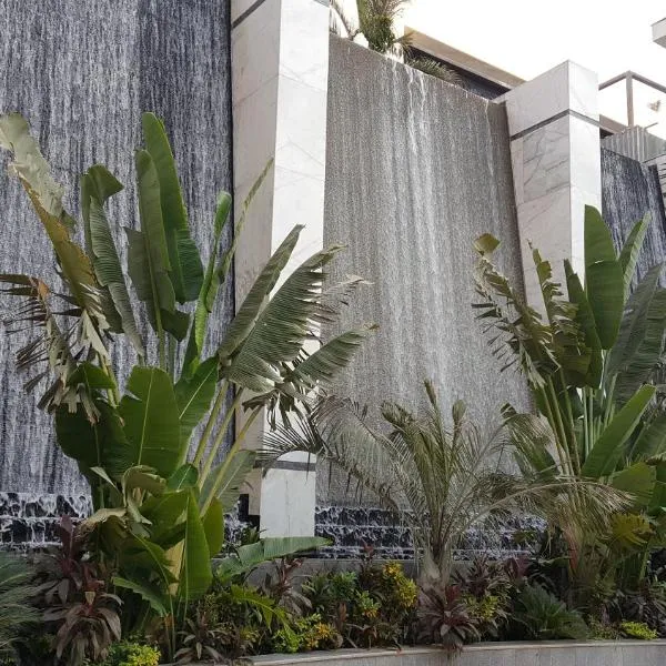 Luxury Hotel Apartments-By FLAMINGO, hotel al Caire