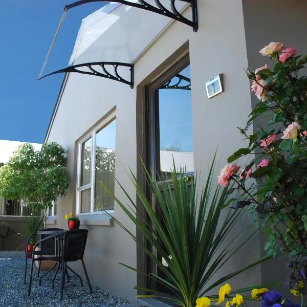 Almond Court Motel, hotel v destinaci Alexandra