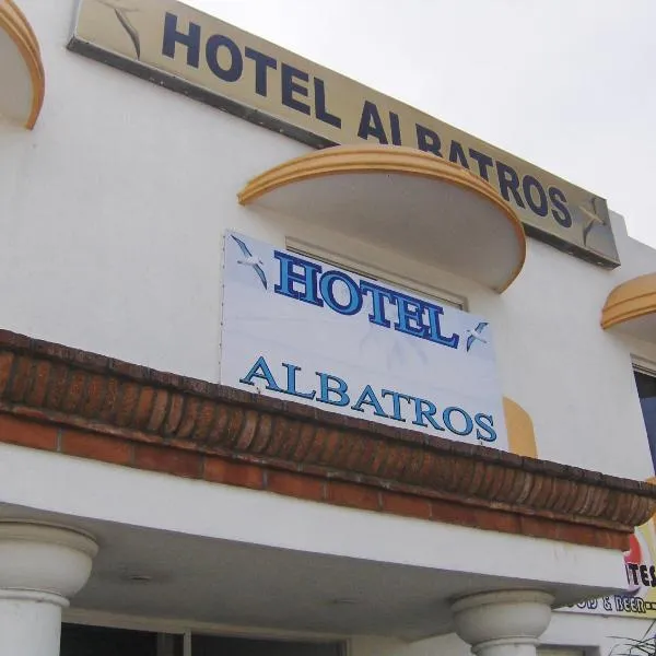 Hotel Albatros, готель у місті Мансанільйо